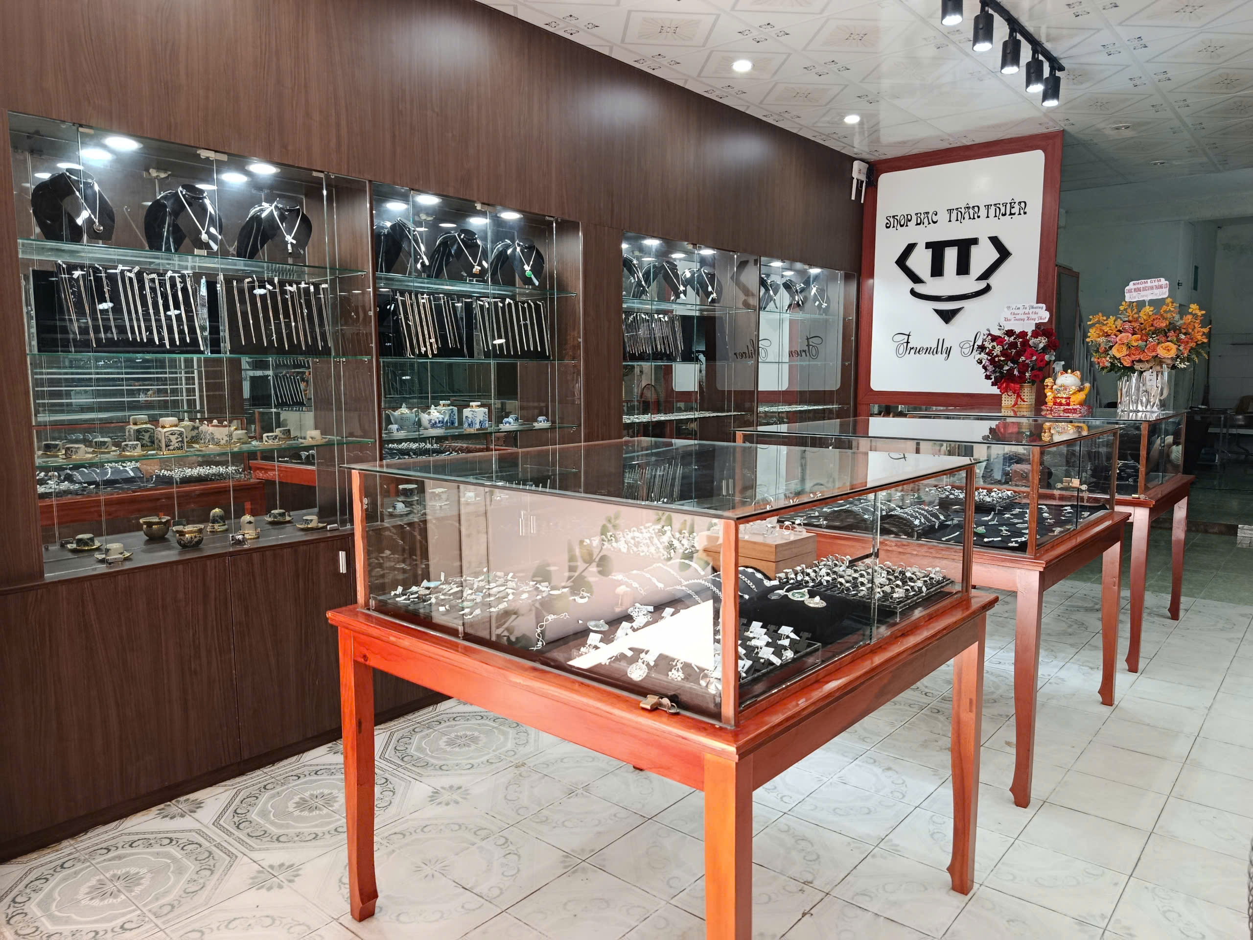 shop TT (6)